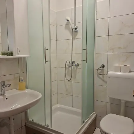 Pensjonat Tomić 3*