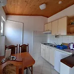 Gostinjska kuća Tomic Seline